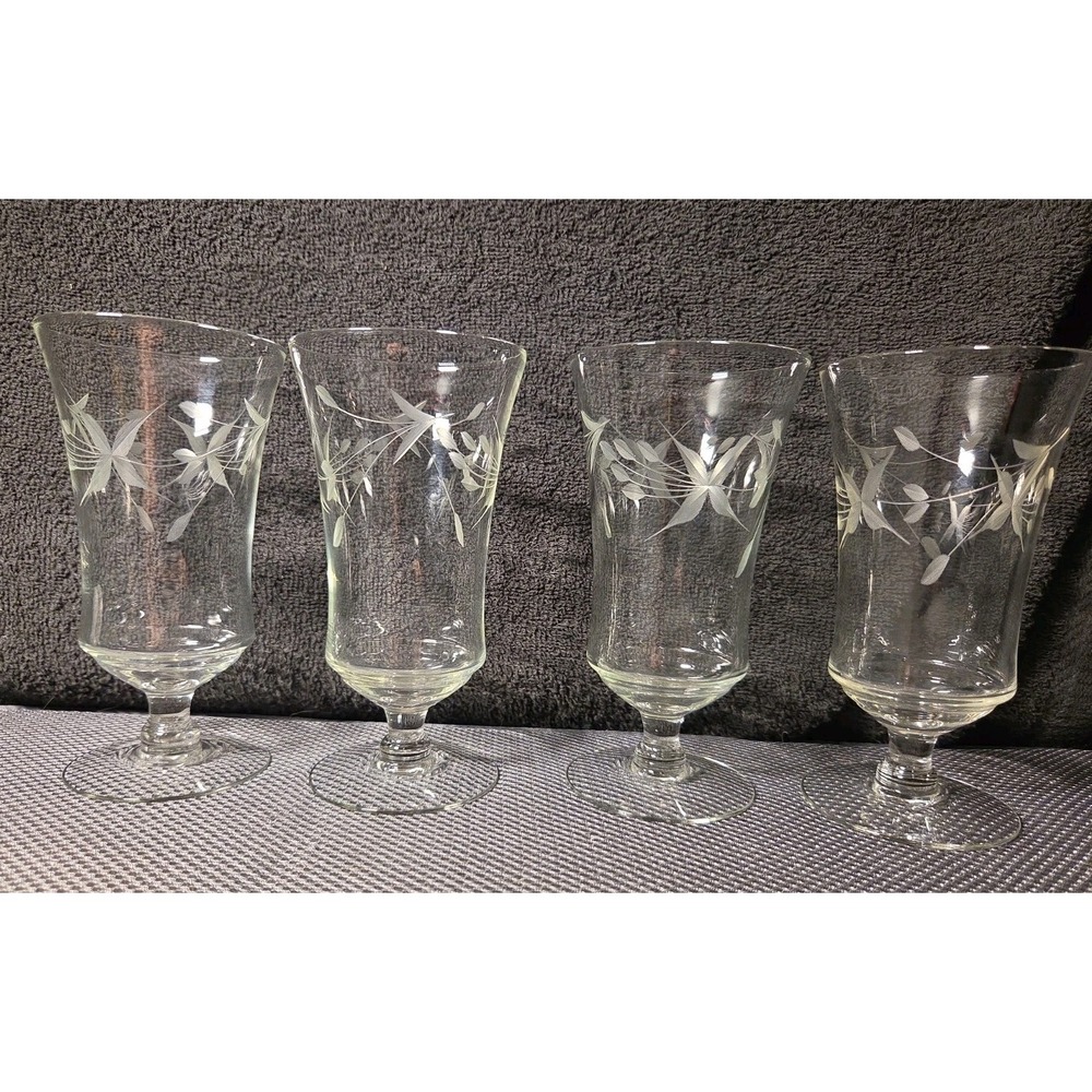 Set Of 4 vintage Weston pattern Footed etched glass 6 Inches Tall Etched Glass